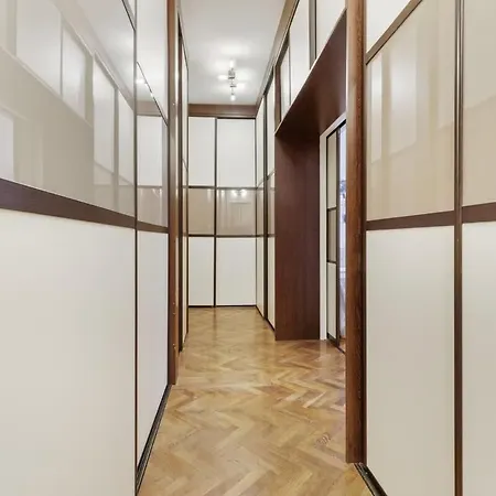 Grand Elegant - Center Appartement